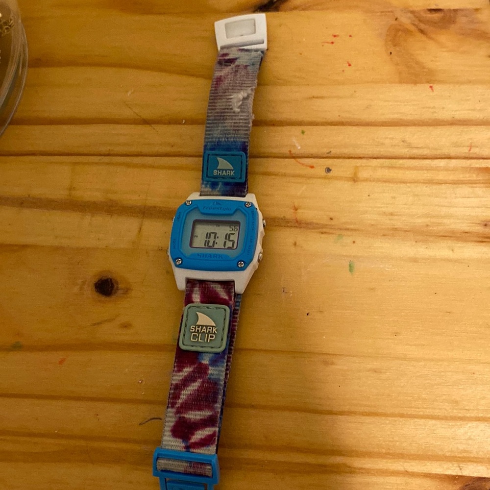 shark watch mini